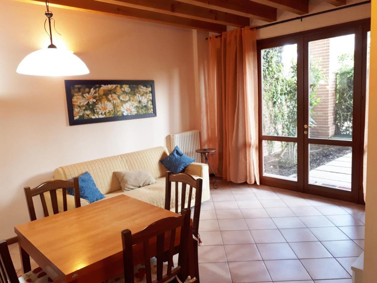 Albergo La Quiete Desenzano del Garda Exterior photo